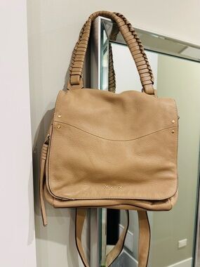 Elizabeth and James tan pebbled leather shoulder bag